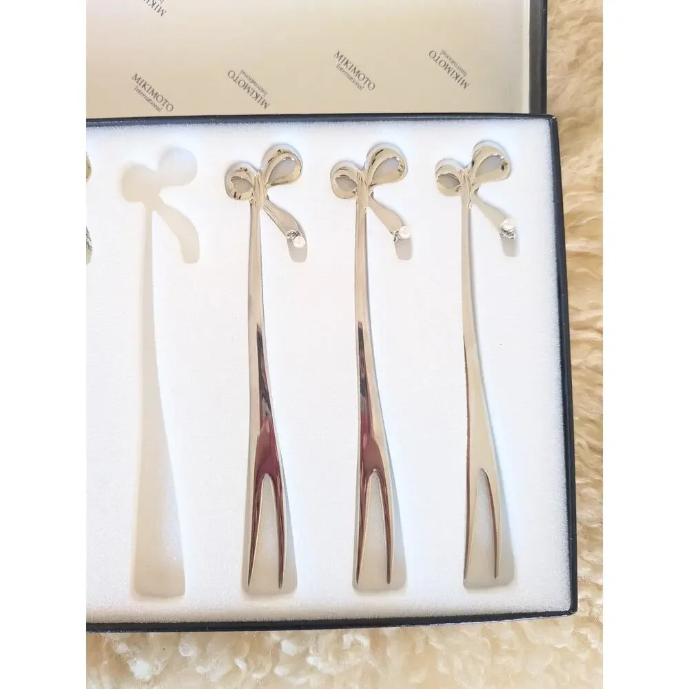 Mikimoto International 18-8 Stainless Steel Cocktail Forks Bow Pearl Set of 4